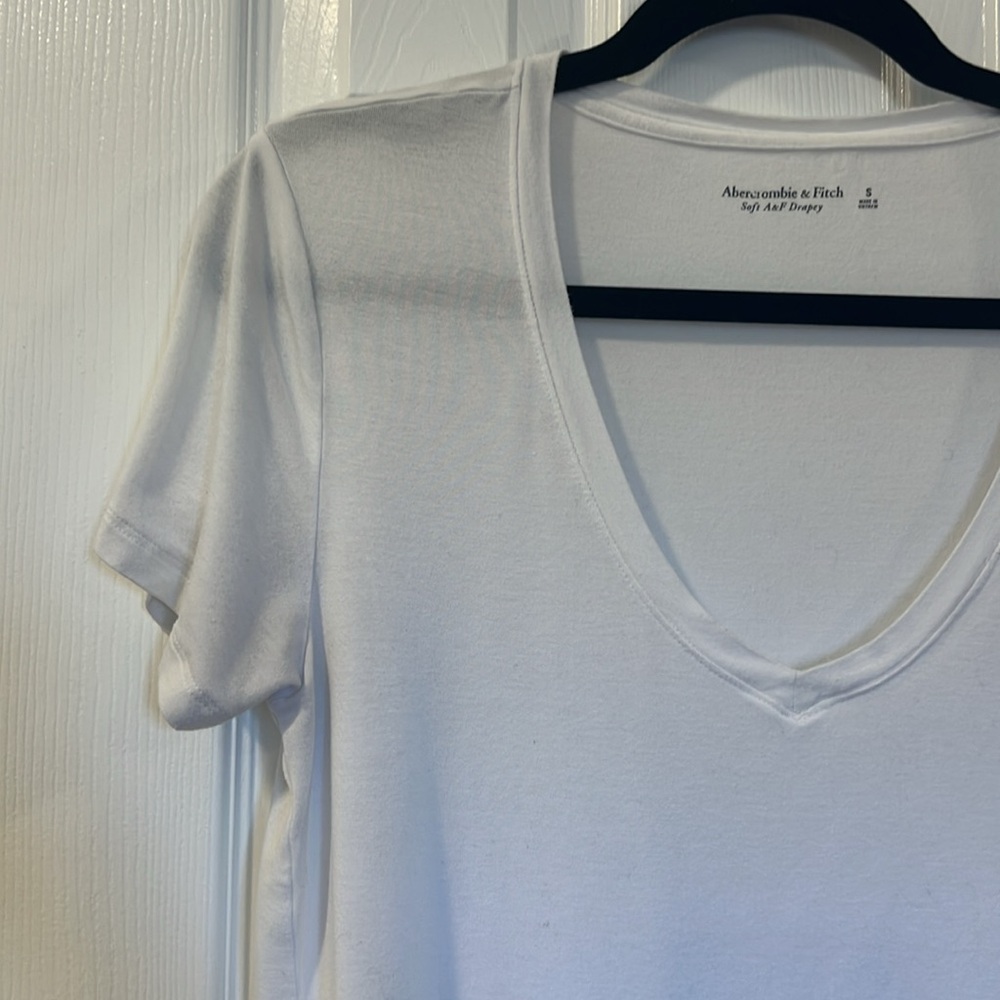Abercrombie and Fitch soft A&F drapey t-shirt - Picture 6 of 7